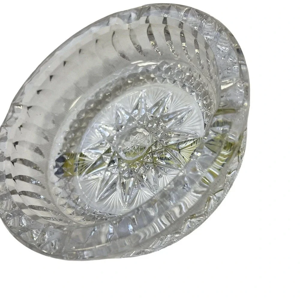 VINTAGE Crystal Cut Glass Ashtray Circle 4 Dip Heavy Flower Center